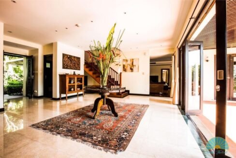 6 bed villa in Layan (12)