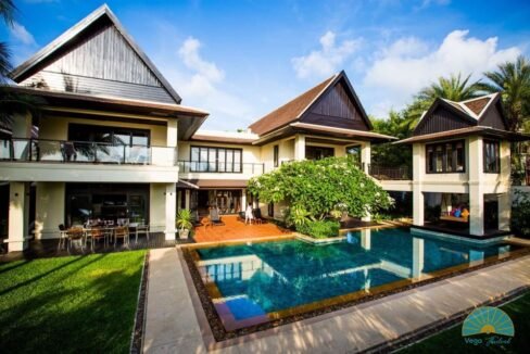 6 bed villa in Layan (3)