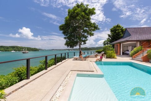 Oceanfront Pool Villa (1)