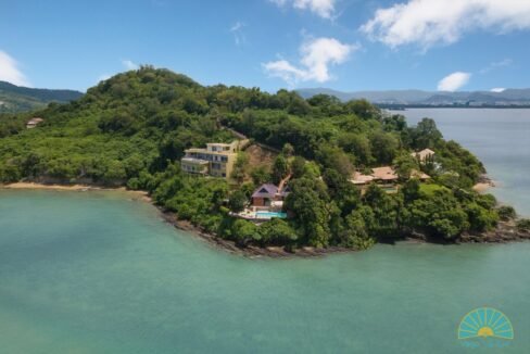 Oceanfront Pool Villa (2)