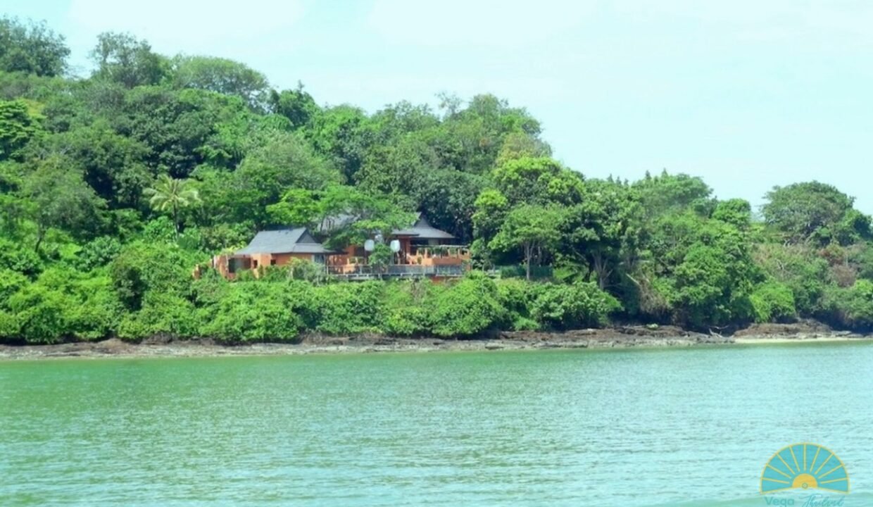 Oceanfront Pool Villa (6)