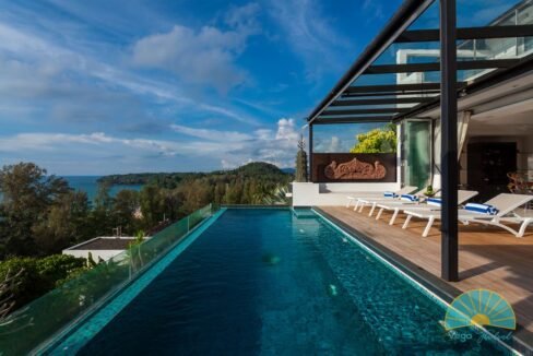 Stylish seaview villa in Surin