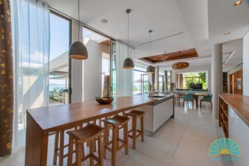 Dining area (5)