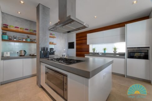 Kitchen (4)
