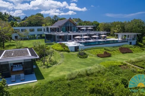 Super luxurious 7 bed beachfront villa