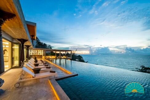 Extraordinary luxury villa (53)