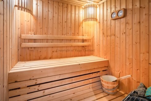 18 Sauna Room