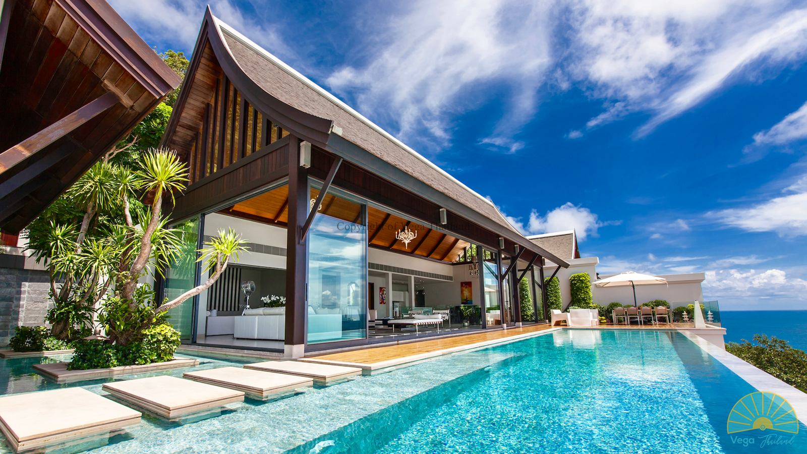 Magnificent 5 bedroom seaview villa